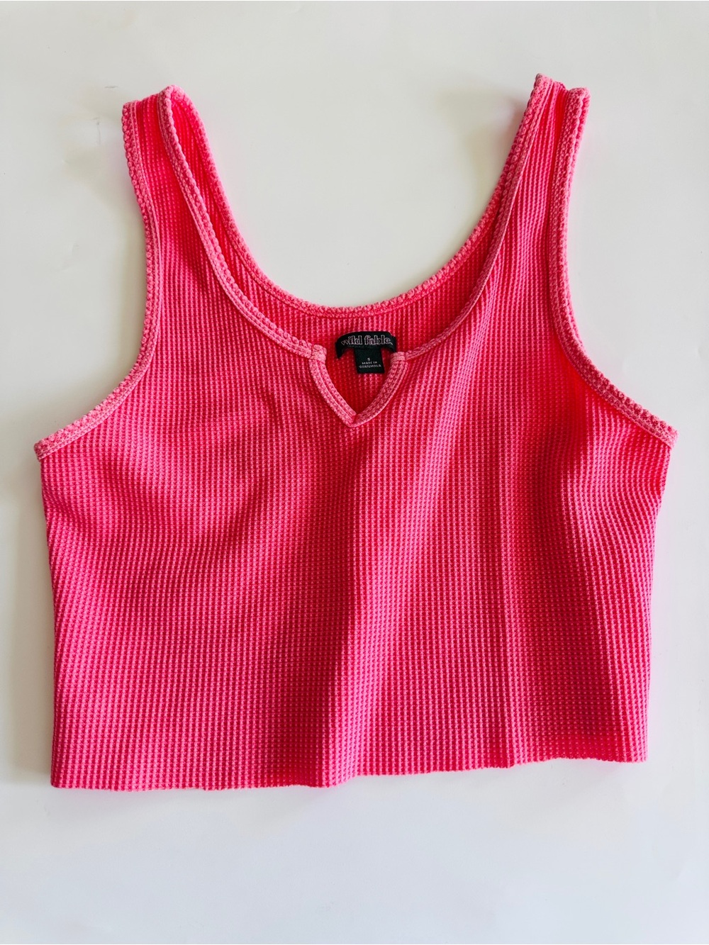 wild fable Neon Pink Waffle Knit V-Notch Crop Tank Size Small